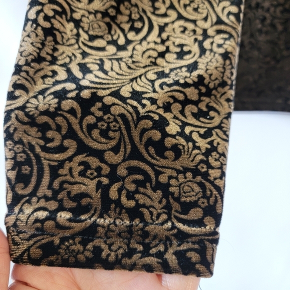 JONDEN Black Tan Paisley Velvet Blouse Sz L Drape Long Sleeve Fall Minimalist - Picture 5 of 11